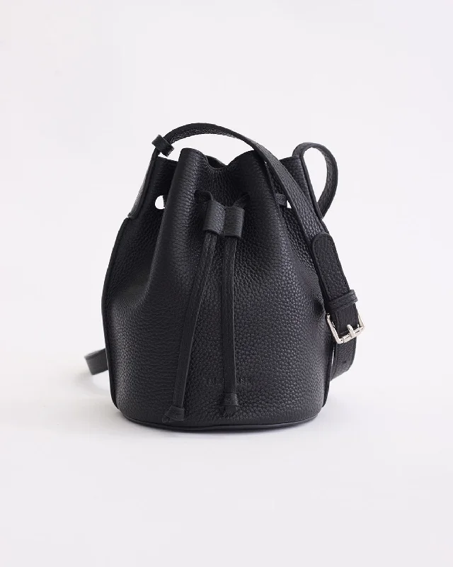 Bobb Bucket Bag: Black Pebbled Leather