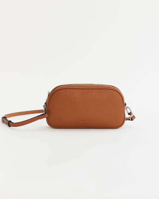 Wyn Crossbody Bag: Tan